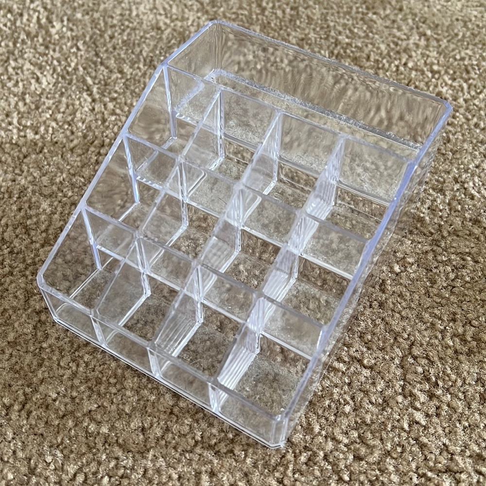 Lipstick / Makeup Organizer